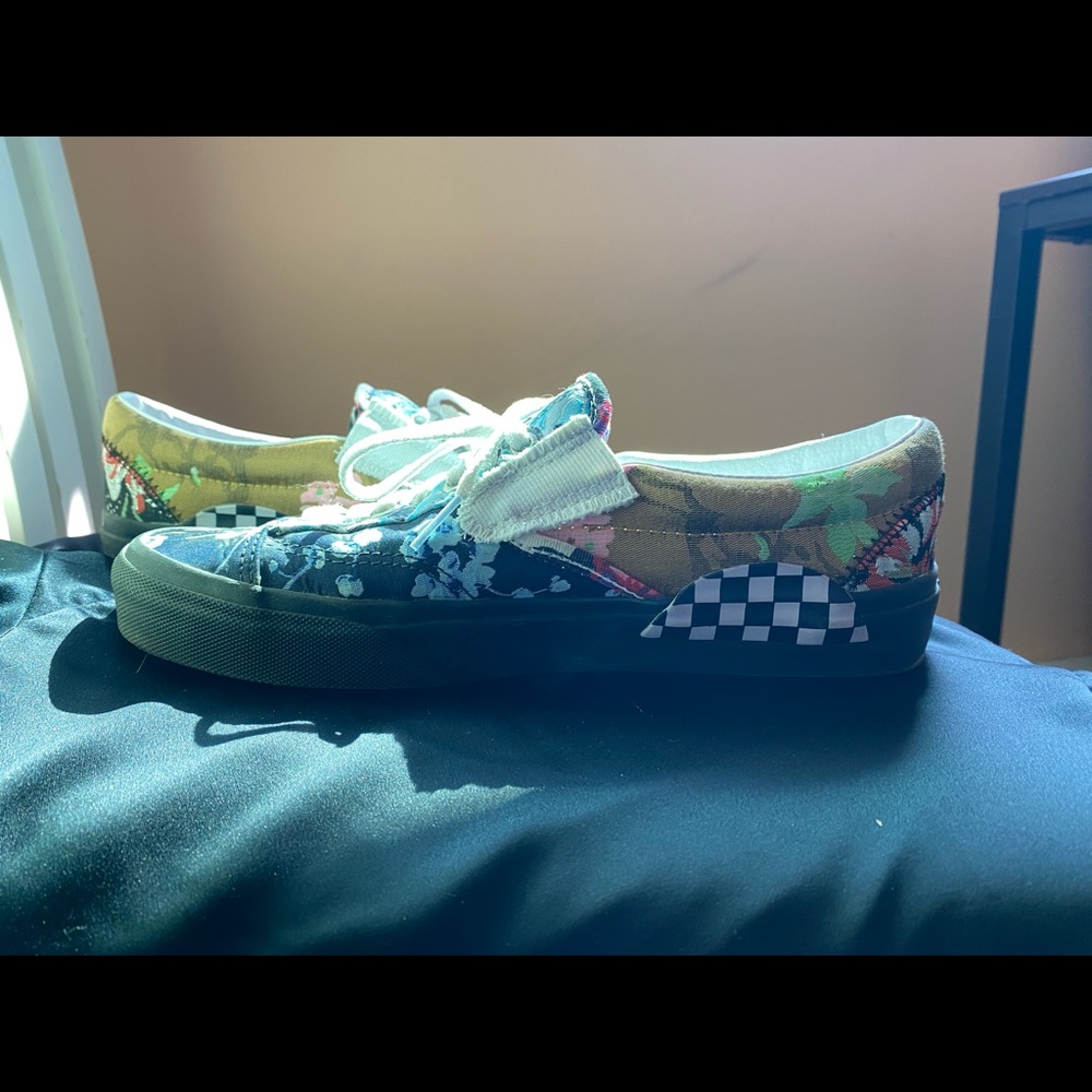 Multi textured/ patterned mens vans
